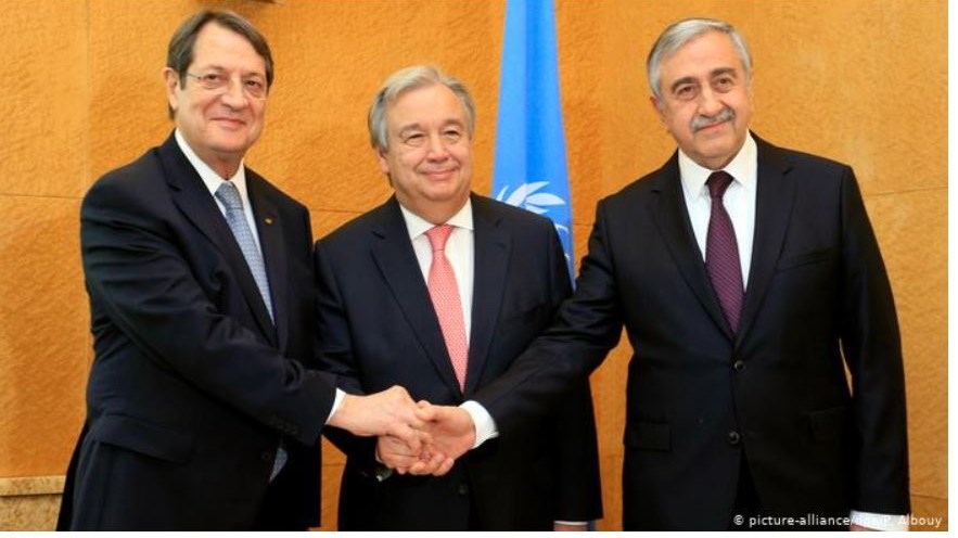 «Κλείστηκε» το ραντεβού Αναστασιάδη – Ακιντζί – Στο Βερολίνο η συνάντηση