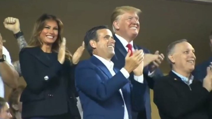 Αποδοκιμασίες κατά του Τραμπ σε αγώνα μπέιζμπολ – Φώναζαν «κλείστε τον μέσα» – ΒΙΝΤΕΟ