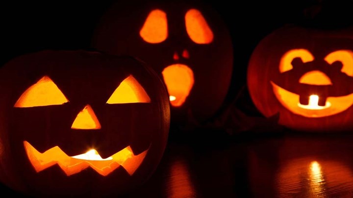 Το Χάλογουιν, οι Κέλτες, ο τσιγκούνης Τζακ και η Ημέρα των Νεκρών – ΦΩΤΟ