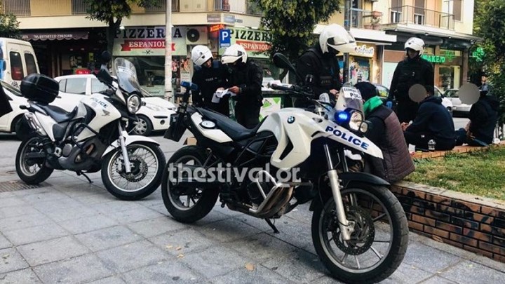 Μεγάλη αστυνομική επιχείρηση στο κέντρο της Θεσσαλονίκης – Δεκάδες προσαγωγές και συλλήψεις – ΦΩΤΟ – ΒΙΝΤΕΟ