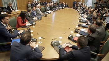 Υπουργικό συμβούλιο: Ποια θέματα συζητήθηκαν -Τι προβλέπουν τα νομοσχέδια για τη ΔΕΗ και την αθλητική  βία