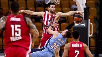 Γλίτωσε τα χειρότερα ο Παπανικολάου