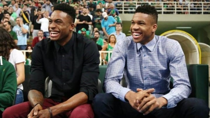 Περήφανος ο Γιάννης Αντετοκούνμπο για τον αδελφό του Θανάση – Τι είπε για τη μεταξύ τους σχέση