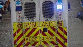 Τέσσερις οι τραυματίες από την επίθεση με μαχαίρι στο Χονγκ Κονγκ – Τι όπλισε το χέρι του δράστη