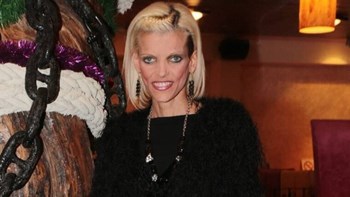 Η μητέρα της Νανάς Καραγιάννη έσπασε τη σιωπή της: Αυτή είναι η αλήθεια για την άγνωστη διαθήκη – ΒΙΝΤΕΟ