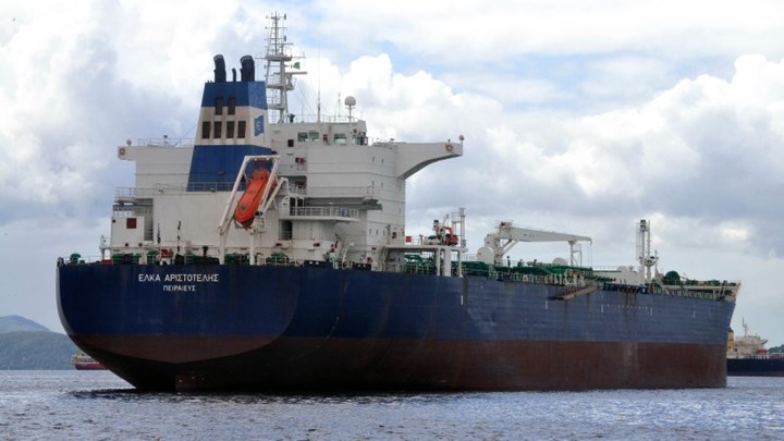 Ένοπλη επίθεση σε ελληνικό δεξαμενόπλοιο στο Τόγκο: Απήγαγαν τέσσερα μέλη του πληρώματος – Η ανακοίνωση του υπουργείου Ναυτιλίας