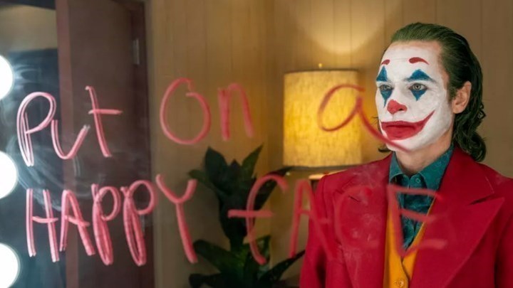 Έρευνα για την ταινία Τζόκερ: Επτά στους δέκα Έλληνες την θεωρούν κατάλληλη και για ανήλικους – Τους προκάλεσε συμπάθεια για τα άτομα με ψυχικές παθήσεις