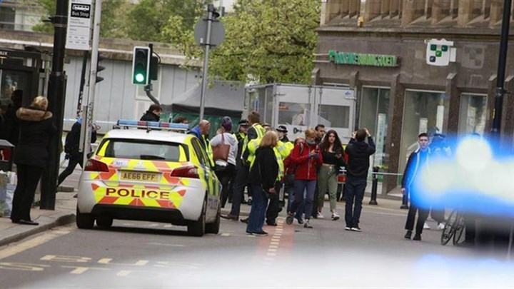 Η Βρετανία μείωσε το επίπεδο τρομοκρατικής απειλής