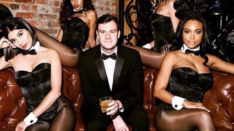 Ο γιος του Χιου Χέφνερ παντρεύτηκε διάσημη ηθοποιό – Έπαιξε στις ταινίες Harry Potter – ΦΩΤΟ