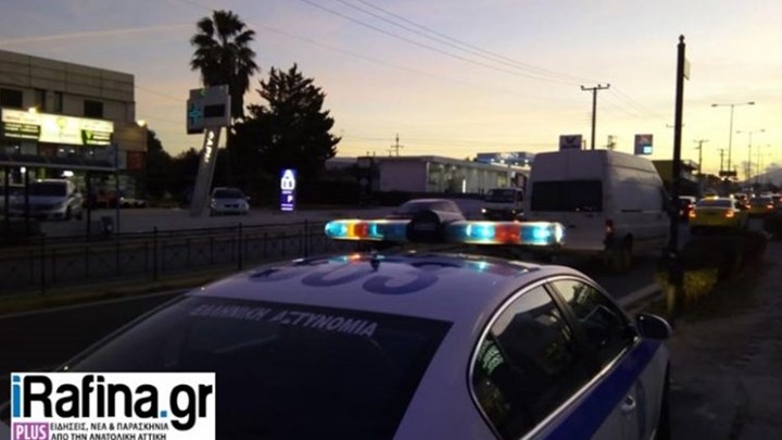 Οδηγός παρέσυρε και σκότωσε πεζό στο Πικέρμι – Συνελήφθη έπειτα από καταδίωξη