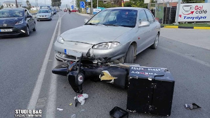 Τραυματίστηκε διανομέας έπειτα από σύγκρουση με Ι.Χ. στο Άργος – ΦΩΤΟ