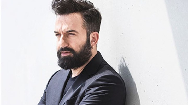 Με «Βαβυλωνία» θα «χτυπήσει» στο Εθνικό Θέατρο ο Κωνσταντίνος Ρήγος