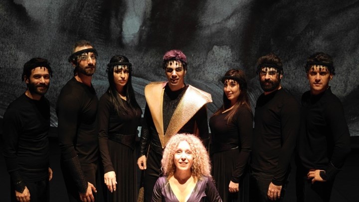 Αποκλειστικές πόζες από την παράσταση «Ο Θησέας και ο Μινώταυρος» της Ρουγγέρη