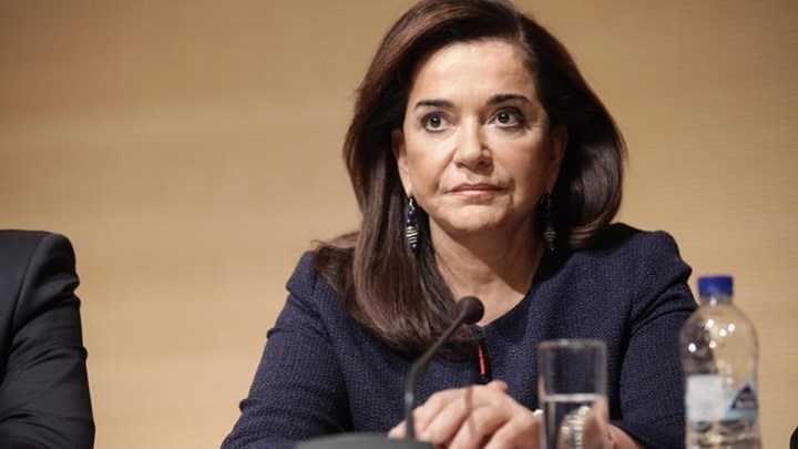 Ντόρα Μπακογιάννη για μεταναστευτικό: Επιμερισμός προσφυγικών οικογενειών σε αγροτικές περιοχές