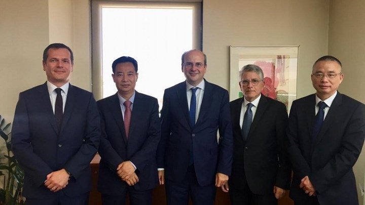 Ενδιαφέρον της κινεζικής State Grid για αύξηση της συμμετοχής της στον ΑΔΜΗΕ