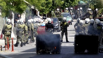 Σε ετοιμότητα η ΕΛ.ΑΣ. ενόψει Πολυτεχνείου: Συναγερμός για επιθέσεις από ταράτσες