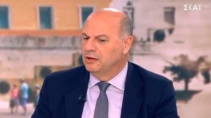 Τσιάρας: Θα αποσύρω τη διάταξη για την βλασφημία