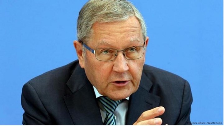 Ρέγκλινγκ: Η Ελλάδα θα αποπληρώσει τα δάνειά της, όπως έκανε η Γερμανία από το 1953 ως το 2006 – Τι είπε για τα πλεονάσματα