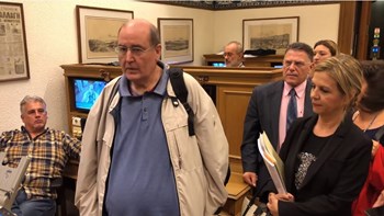 Αποχώρησαν οι βουλευτές του ΣΥΡΙΖΑ από την Επιτροπή Μορφωτικών Υποθέσεων της Βουλής – “Έρχονται μαύρες μέρες για την εκπαίδευση” – ΒΙΝΤΕΟ