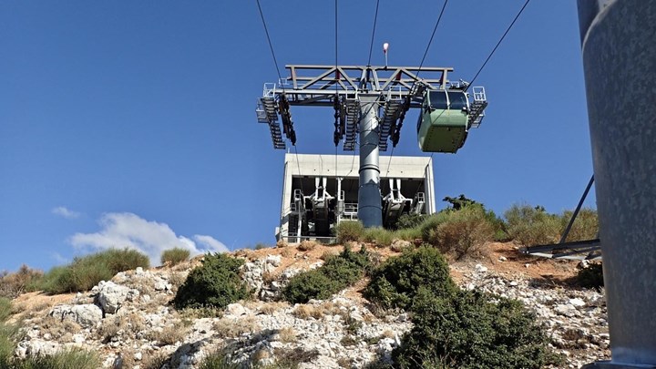 Όταν το τελεφερίκ της Πάρνηθας μπήκε στη ζωή μας – ΦΩΤΟ – ΒΙΝΤΕΟ