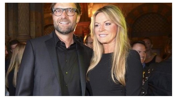 Γιατί ο Κλοπ έριξε “άκυρο” στη Μάντσεστερ Γιουνάιτεντ – Ο ρόλος της συζύγου του