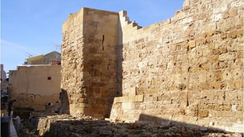 Νέα στοιχεία για την ανθρωποθυσία κατά τον 13ο αιώνα π.Χ. στο λόφο Καστελίου