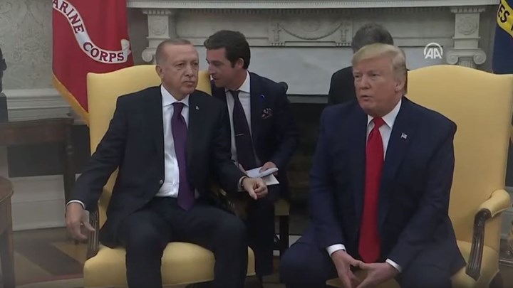 Σε εξέλιξη η συνάντηση Τραμπ-Ερντογάν – ΦΩΤΟ – ΒΙΝΤΕΟ