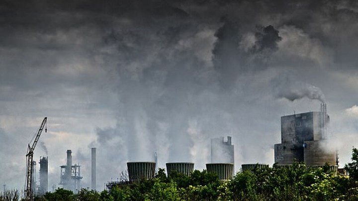 Οι επιστήμονες προειδοποιούν: Η κλιματική αλλαγή απειλεί την υγεία των παιδιών που γεννιούνται σήμερα