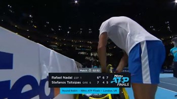 Πάλεψε ο Τσιτσιπάς, αλλά λύγισε από τον Ναδάλ – Νίκη με ανατροπή για τον Ισπανό