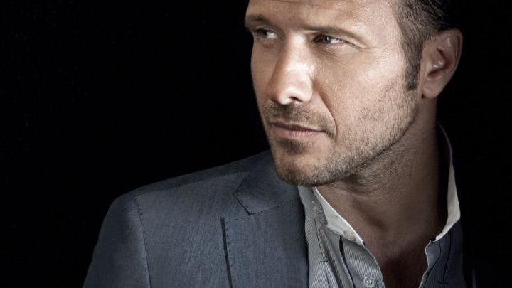 Δείτε την κόρη του Γιάννη Πλούταρχου – Η 21χρονη ακολουθεί τα βήματά του και είναι μια καλλονή – ΦΩΤΟ