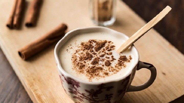 Σαλέπι: Το ρόφημα από τη Σμύρνη και τα μυστικά του – Παράγεται από τον βολβό της άγριας ορχιδέας