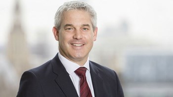 Στίβεν Μπάρκλεϊ: Η ΕΕ «προτιμά» κυβέρνηση των Εργατικών υπό τον Τζέρεμι Κόρμπιν