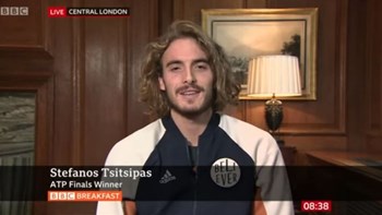 Η συνέντευξη του Τσιτσιπά στο BBC: Τι είπε για τον τίτλο στο ATP Finals, τους μελλοντικούς αντιπάλους του και τη συμβουλή του Τζόκοβιτς – ΒΙΝΤΕΟ