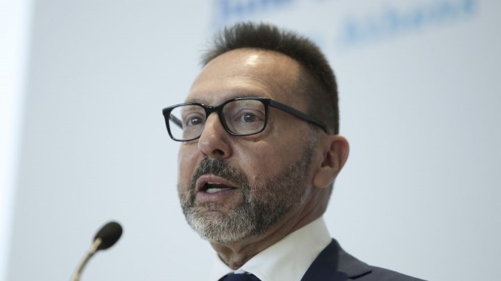 Στουρνάρας: Δεν πρέπει να υπάρξει εφησυχασμός – Οι προκλήσεις είναι ακόμη πολλές