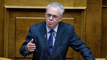 H απάντηση του Δραγασάκη στη ΝΔ για το ελάχιστο εγγυημένο εισόδημα
