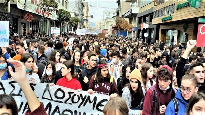 Διαμαρτυρία μαθητών κατά της ρύπανσης στον Βόλο
