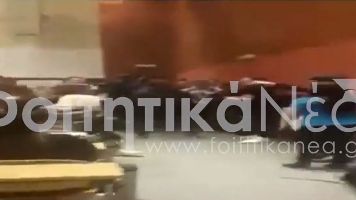 Μαρτυρία φοιτήτριας από το Πάντειο: Οι αναρχικοί πετούσαν μπουκάλια και μας χτύπησαν στο κεφάλι