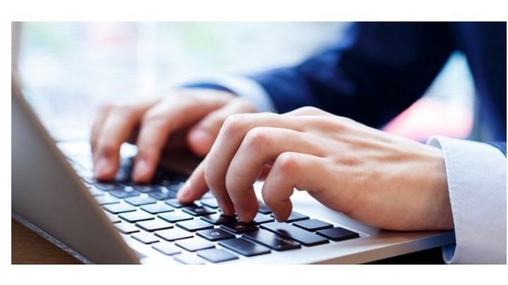 Η εφορία θα ελέγχει online τις συναλλαγές επιχειρήσεων και επαγγελματιών – Πότε θα λειτουργήσει η πλατφόρμα