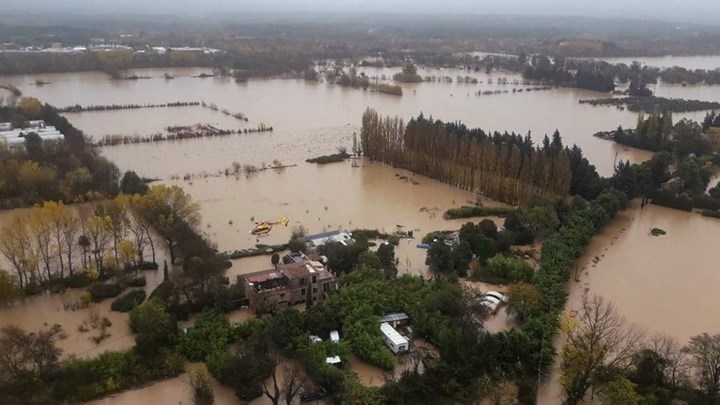 Αυξάνεται ο αριθμός των θυμάτων από τις πλημμύρες που έπληξαν την Κυανή Ακτή