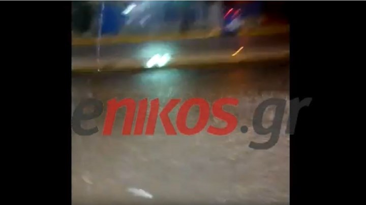 “Ποτάμια” οι δρόμοι στο Αιγάλεω – ΒΙΝΤΕΟ αναγνώστη