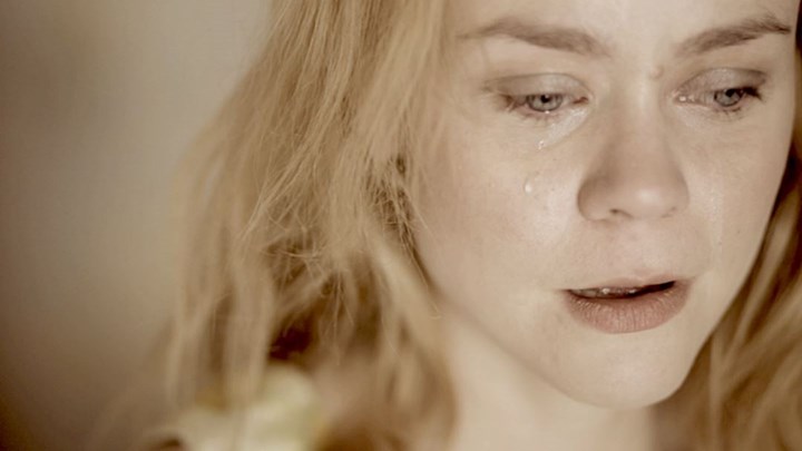 Η Λένα [Παπαληγούρα] ξαναγίνεται …Κατερίνα στο θέατρο «Αυλαία» της Θεσσαλονίκης