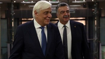 Το πρώτο Χρυσό Μετάλλιο του Οικονομικού Πανεπιστημίου Αθηνών απονεμήθηκε στον Πρόεδρο της Δημοκρατίας