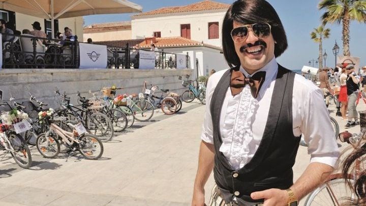 Δικαίωση για τον Τόνι Σφήνο – Η επιχείρηση στη Μύκονο, ο συνεργάτης και η απάτη