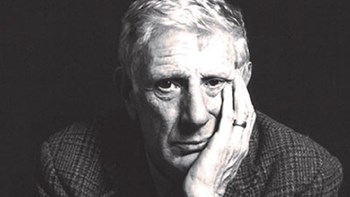 Πέθανε πασίγνωστος θεατρικός σκηνοθέτης και συγγραφέας- ΦΩΤΟ