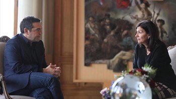 Δήμαρχος Παρισιού σε Τσίπρα: Αποτελείς παράδειγμα για την Ευρώπη