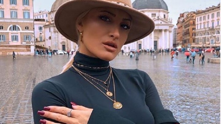 Η Ιωάννα Τούνη μας συστήνει τον νέο της σύντροφο: Φωτογραφήθηκε μαζί του στο κρεβάτι – ΒΙΝΤΕΟ