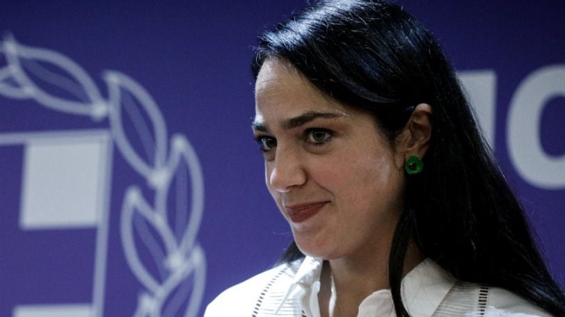 Μιχαηλίδου για επίδομα γέννησης: 2.000 ευρώ για κάθε παιδί – Τι είπε για τα κριτήρια