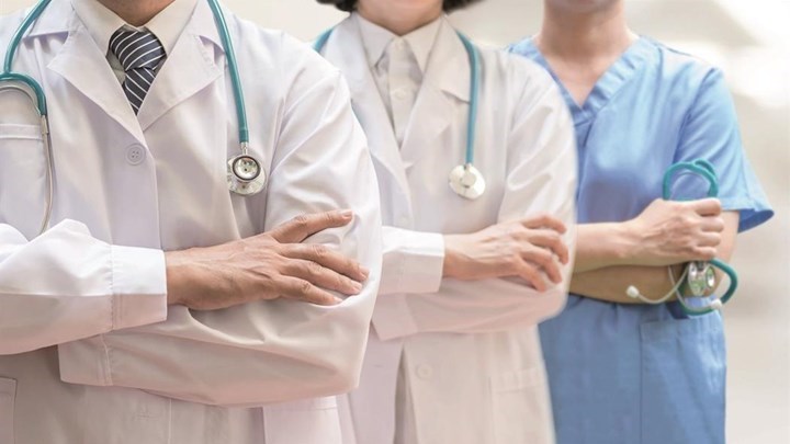 Διορίζονται 175 γιατροί στα επείγοντα νοσοκομείων της Αττικής – Έρχονται κι άλλες προσλήψεις στην Υγεία