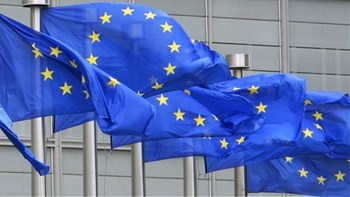 Ικανοποίηση στην ΕΕ για τη σαφήνεια του αποτελέσματος