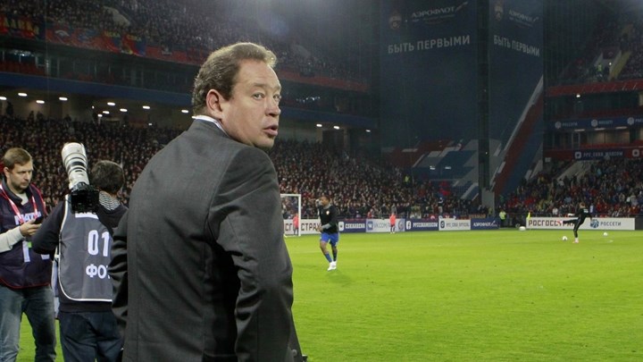 Ο εκλεκτός για τον πάγκο της ΑΕΚ, Λεονίντ Σλούτσκι σταμάτησε το ποδόσφαιρο λόγω μίας γάτας